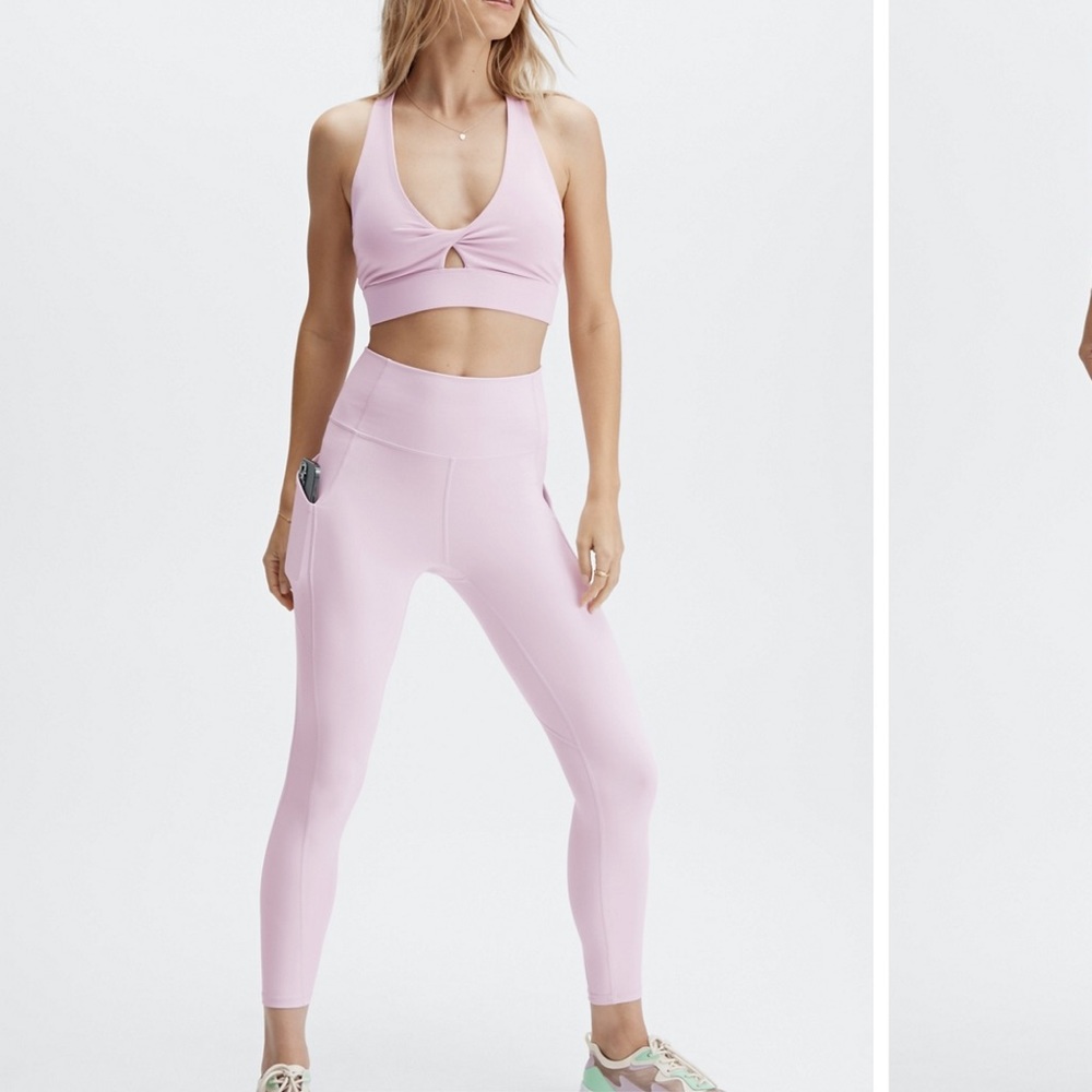 Fabletics Oasis High-Waisted 7/8 Legging and Twist Sports Bras- Icy Lavender